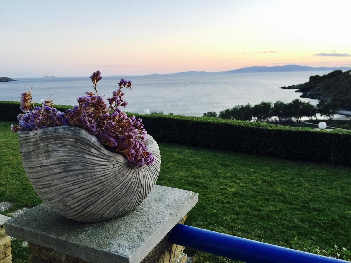 Aparthotel Meltemi Tinos Agios Romanos Esterno foto