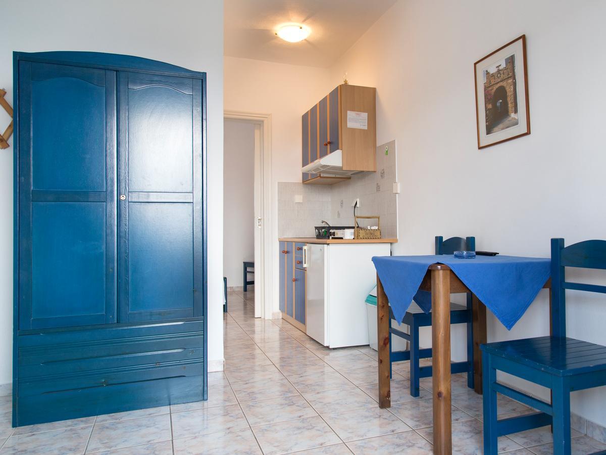 Aparthotel Meltemi Tinos Agios Romanos Esterno foto