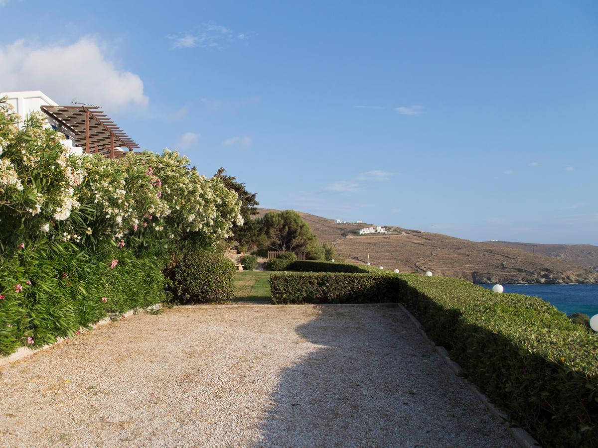 Aparthotel Meltemi Tinos Agios Romanos Esterno foto